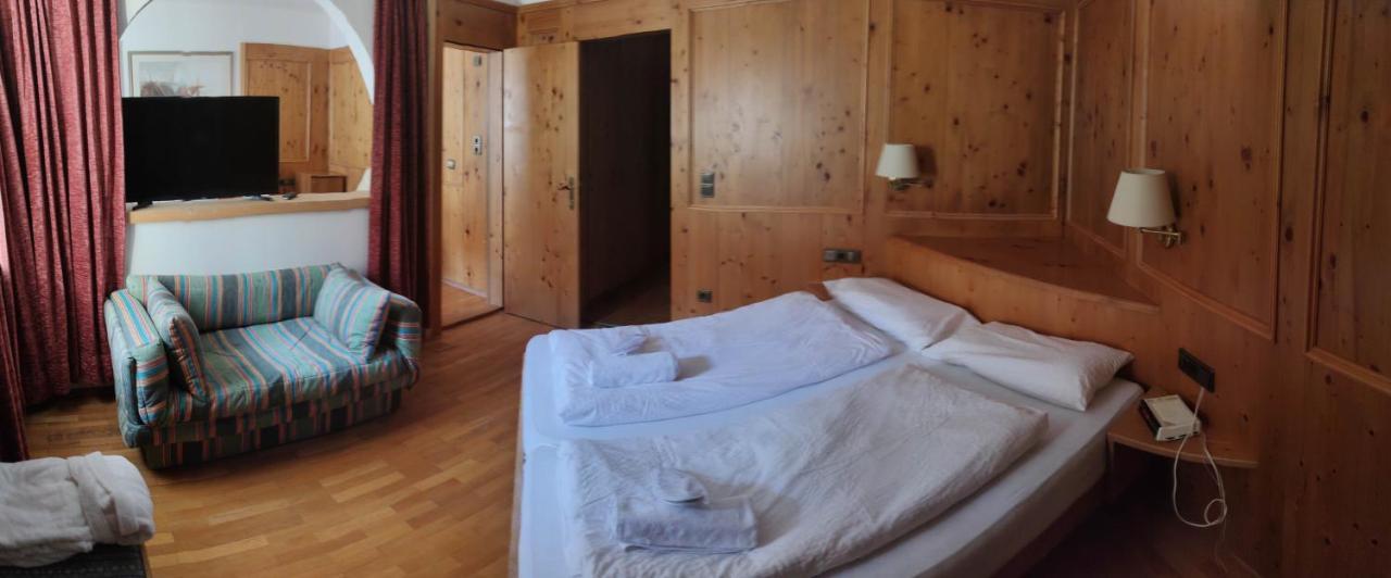 Hotel Sextnerhof Sesto Fiorentino Extérieur photo