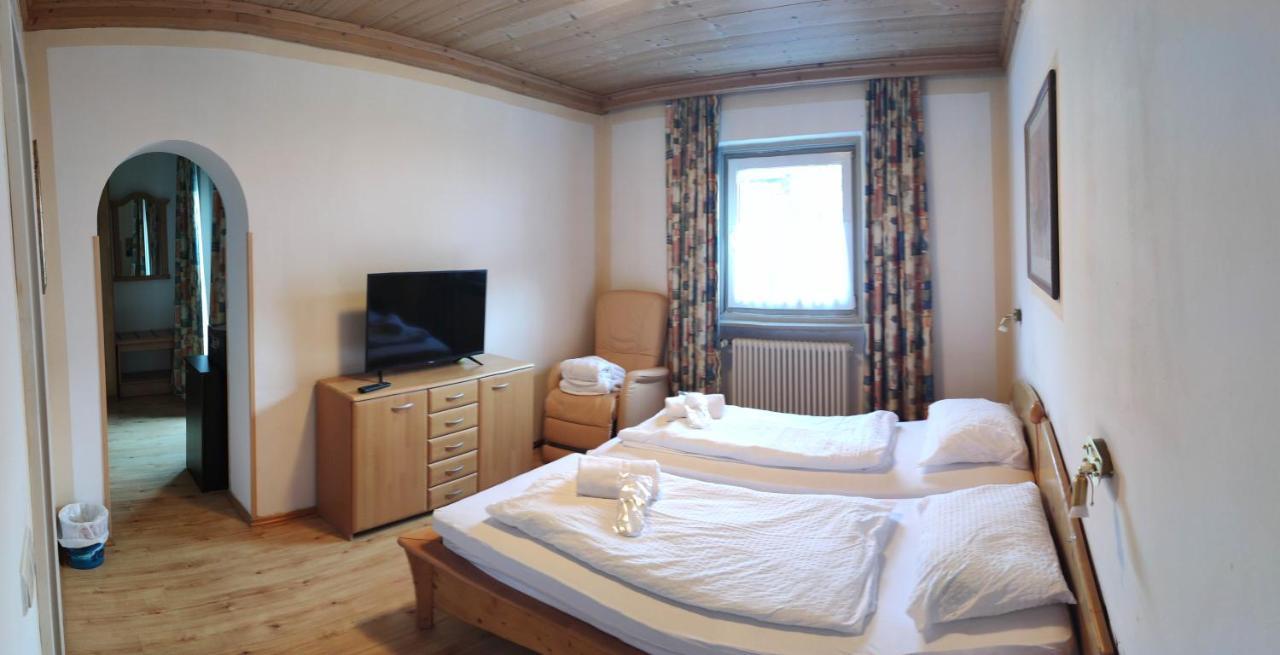 Hotel Sextnerhof Sesto Fiorentino Extérieur photo