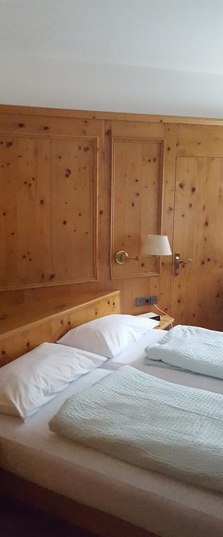 Hotel Sextnerhof Sesto Fiorentino Extérieur photo